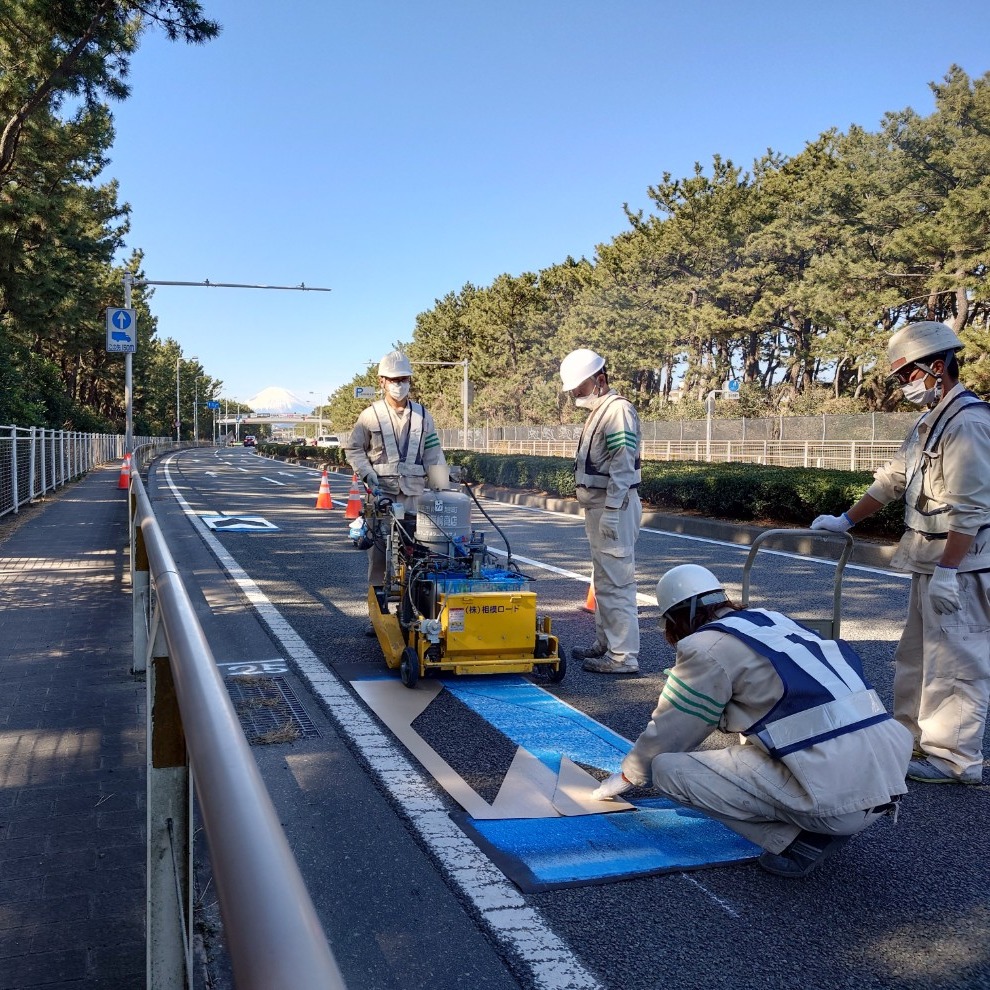 路面カラー塗装